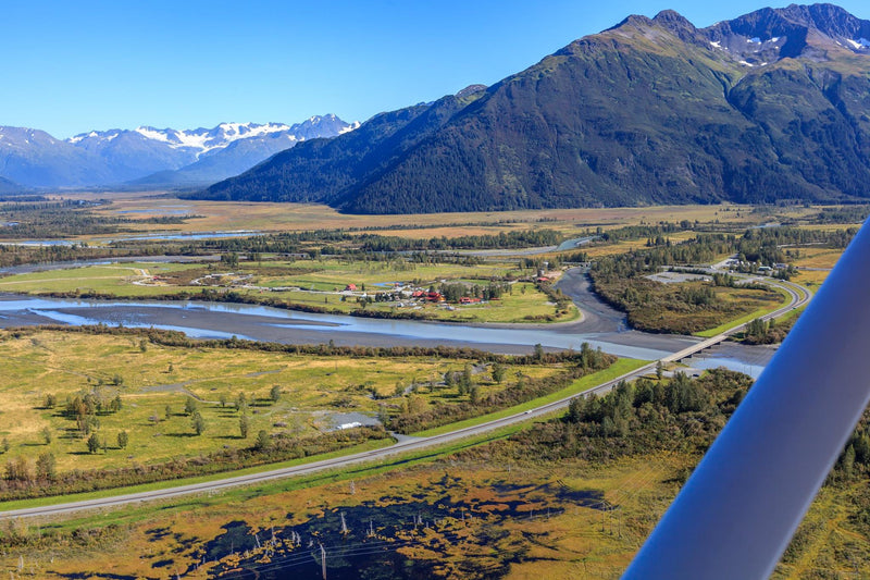 The Milepost Alaska 2023 - Alaska Travel Planner 75th. Ed.